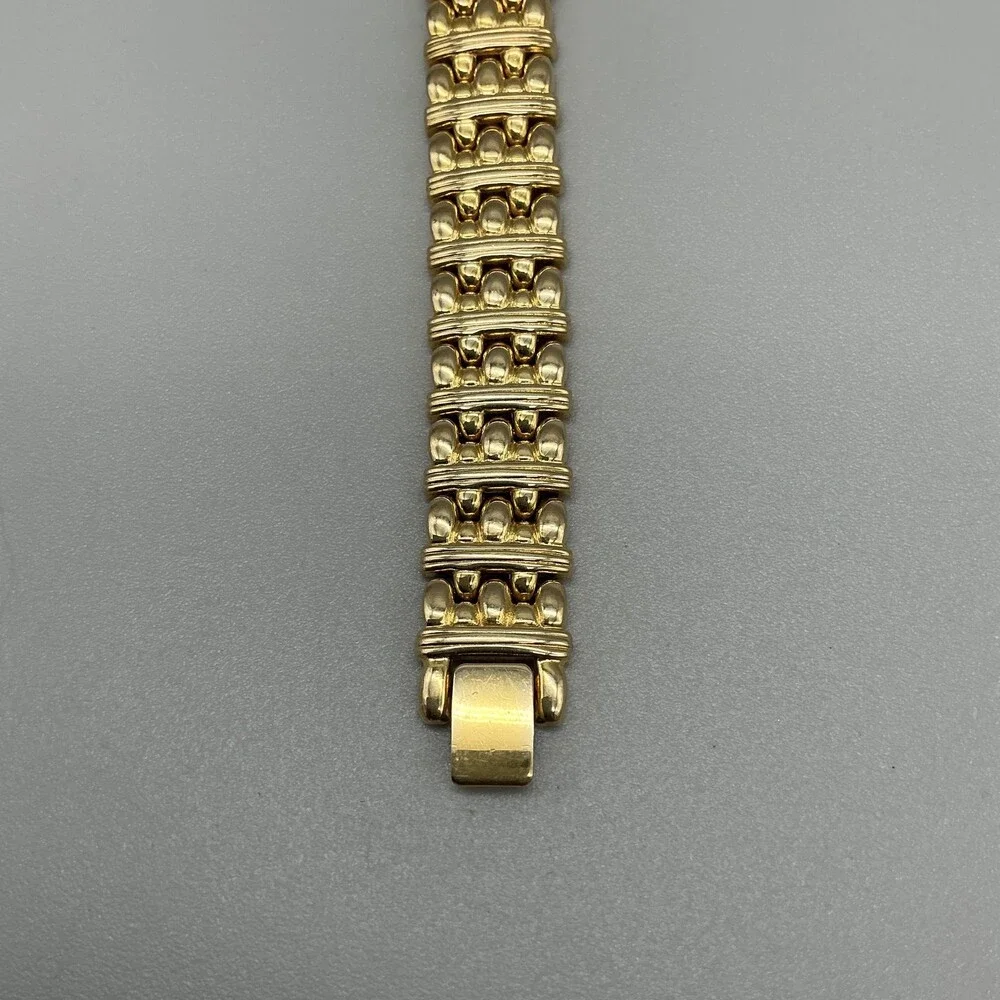 Vtg Citizen Elegance Womens Watch 14mm MOP Gold Tone Hidden Dial New Battery